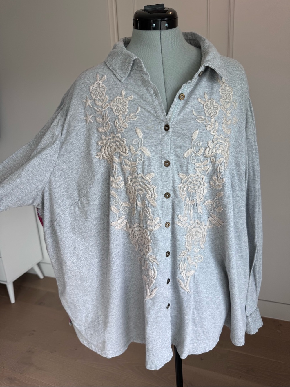 Coldwater Creek Light Gray Button-Up Top with Cream Floral Embroidery